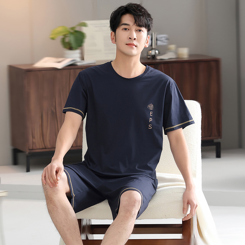 男性パジャマ夏の薄いモデルのモーダル綿の半袖半ズボン男性の家庭服夏の太ったスーツ