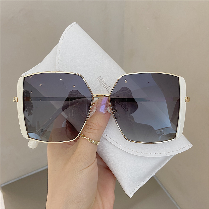 Retro Geometric Pc Polygon Full Frame Women's Sunglasses display picture 1