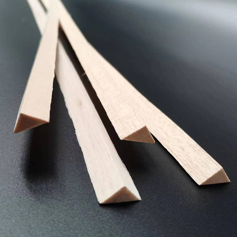 切割轮船飞机木片模型批发等腰直角三角形木棒原色木板轻木