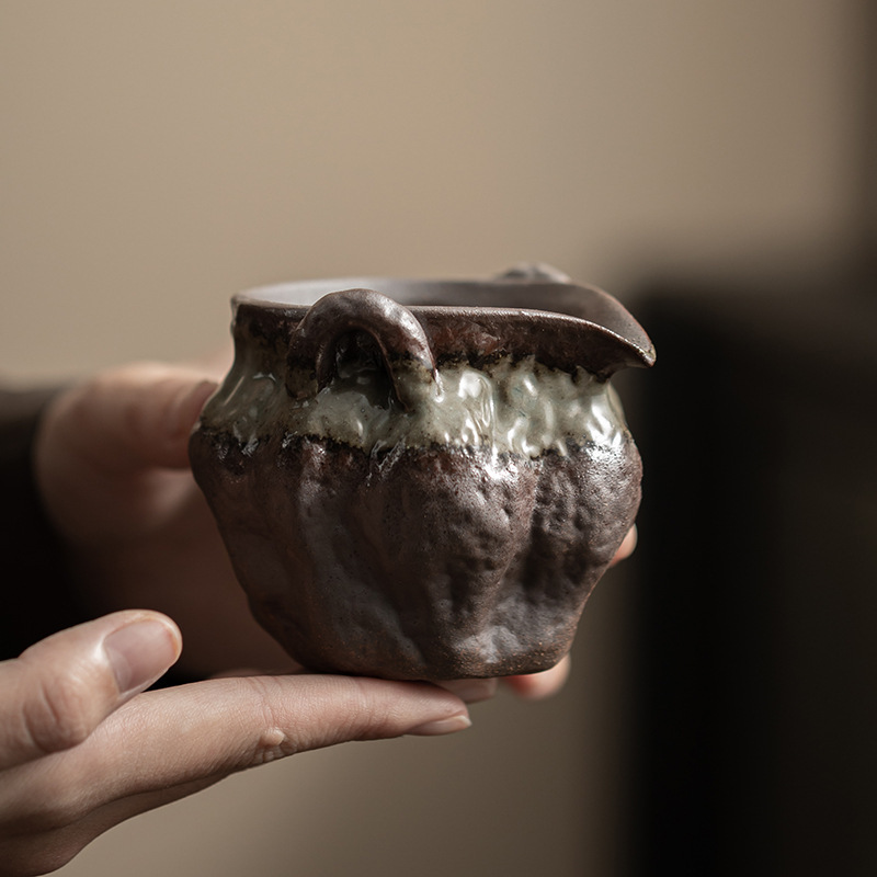 Rough Pottery Water Fair Cup, Old Rock Mud Ceramic Fair Cup, Retro Tea Set Accessories, Handmade Tea Divider, Tea Sea Uniform Tea Cup