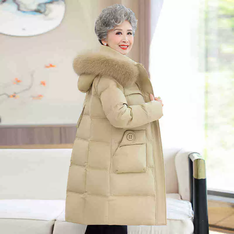 2024 зимняя новая бабушка пуховик куртка 60 лет 70 пожилая мама средний длинный лиса шерстяной воротник топ