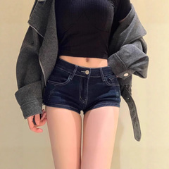 アメリカンスタイルのローウエスト超短パン、タイトフィットでセクシーな伸縮性のあるヒップハグショーツ、夏に外で履くためのダークブルーのデニムショートパンツ、着痩せ効果あり