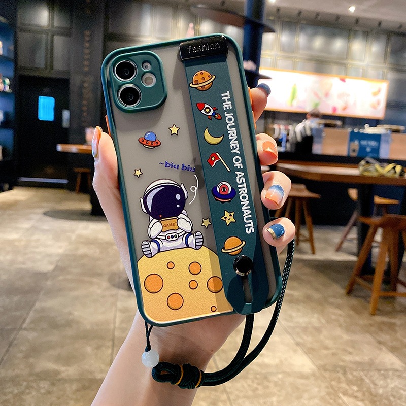 ダークナイトグリーン