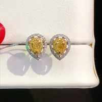 Производитель ювелирных изделий DIY 18K золото инкрустация цвет класс насыщенный желтый бриллиант серьги основной камень: 0,55 карат