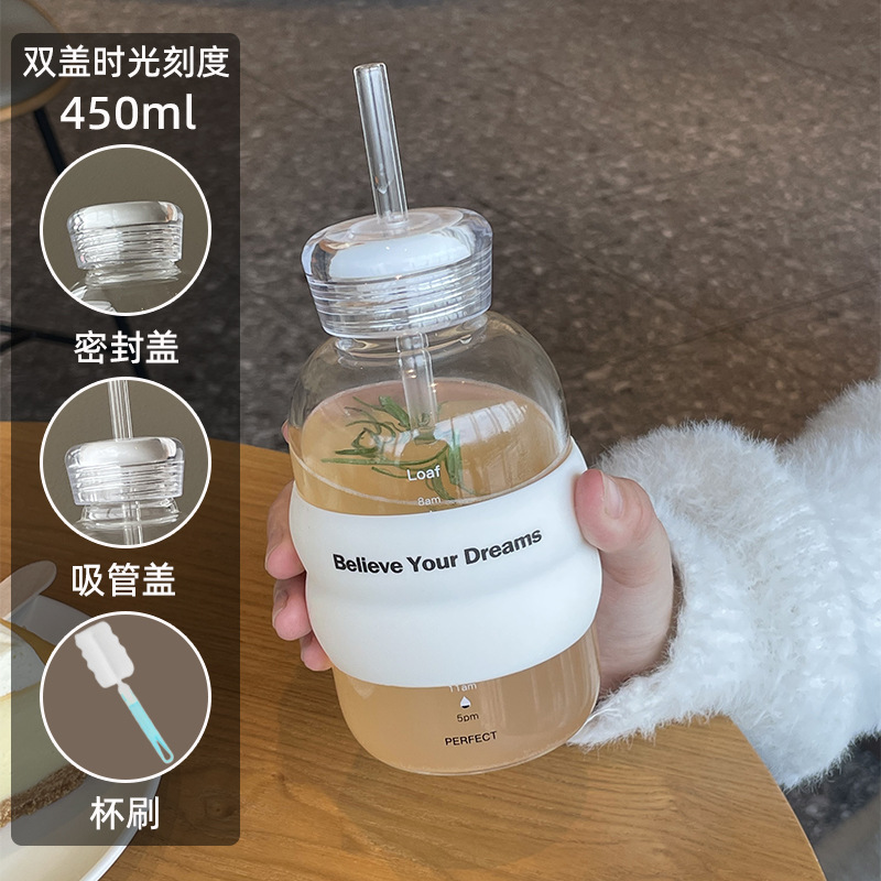 450ml 이중 뚜껑 모델에는 빨대 + 컵 브러시 + 컵 슬리브가 함께 제공됩니다.