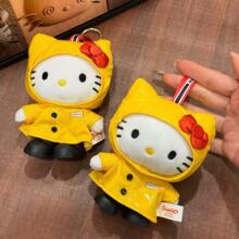 711联名限定黄色雨衣hellokitty 包包挂件可爱毛绒玩具包挂饰批发