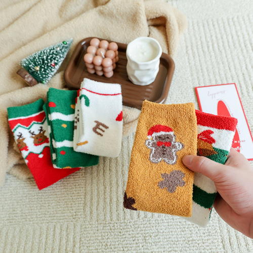 Christmas Socks for Women Winter Coral Fleece Mid-Calf Socks Red New Year Socks Thick Warm Home Sleep Socks