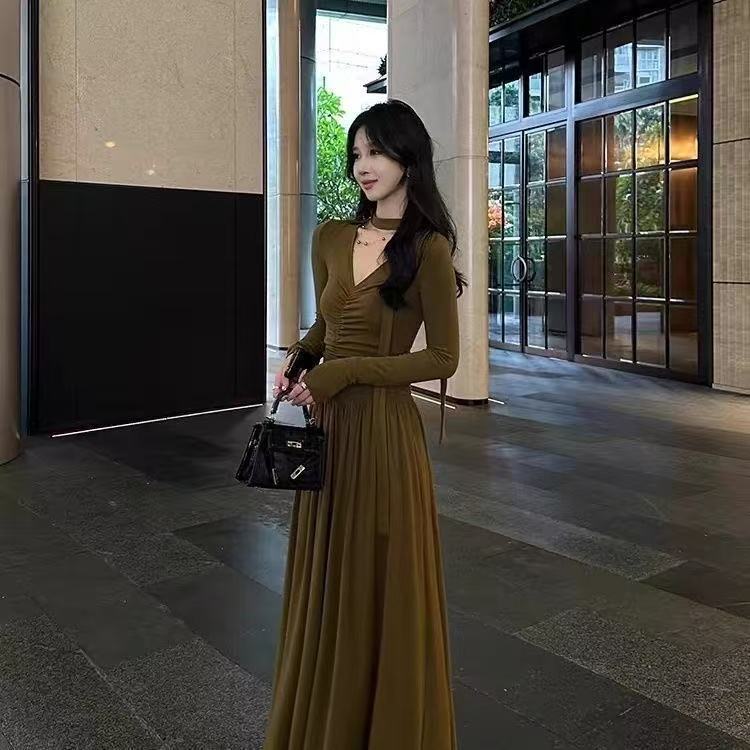 Niche Design Pleated Ribbon Dress Women's Autum Slimming Look A-Line Knitted Long Skirt