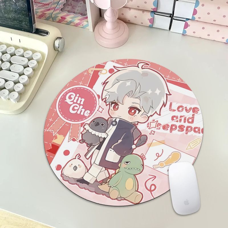 Qバージョン [Love and Deep Space] マウスパッド Qi Yu Shen Xinghui デスクパッド 漫画 耐摩耗性 滑り止め 洗える|undefined