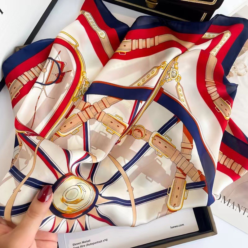 2025 primavera y otoño nuevo 70 pequeño bufandas cuadradas bufandas de seda impresión de letras estereoscópicas bufandas de seda de imitación profesional bufandas de seda al por mayor