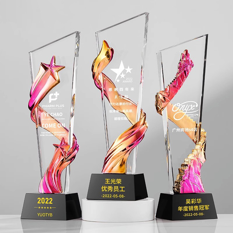 Trofeo de cristal de alta gama personalizado creativo nuevo premio anual excelente equipo de empleados proveedor medalla souvenirs