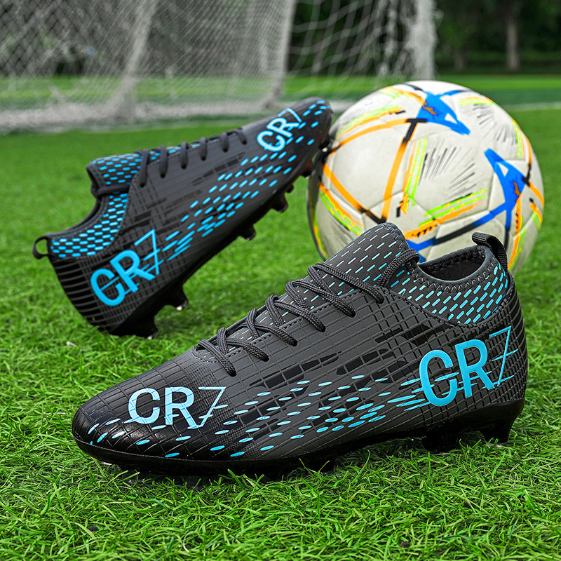 2025 nuevos zapatos de fútbol para estudiantes de corte bajo de Cristiano Ronaldo transfronterizos