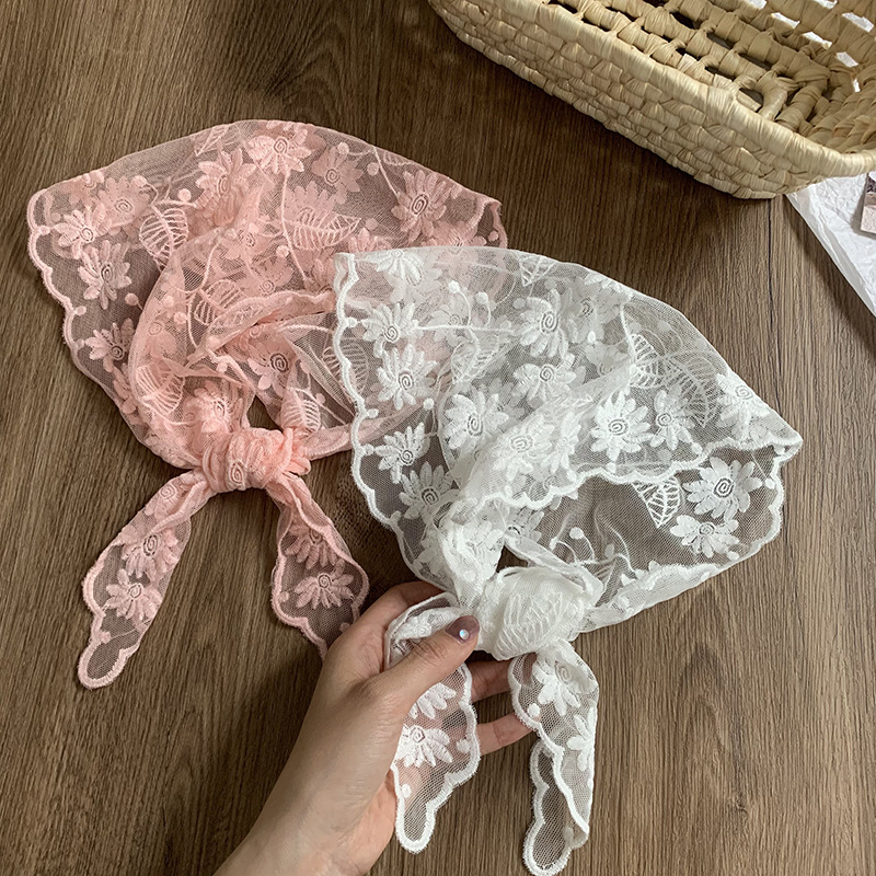 Bufanda triangular, pañuelo en la cabeza, niña de verano, nuevo estilo, protector para el cuello, bufanda pequeña, correa para el cabello dulce, cinta para el cabello, bufanda de seda de encaje, cintura