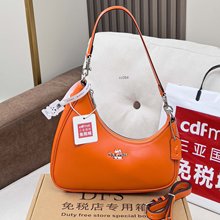 Vͬ CܼҸŮʿ߼нϻӰμб