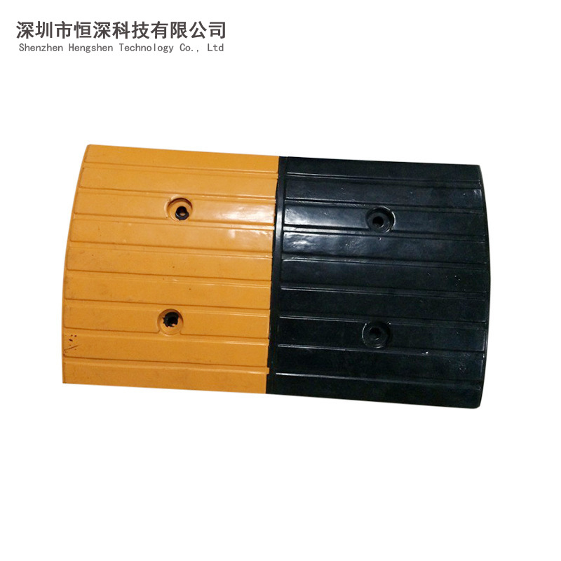 批发公路乡村道路减速块汽车加厚橡胶缓冲带减速板耐磨抗压|ms