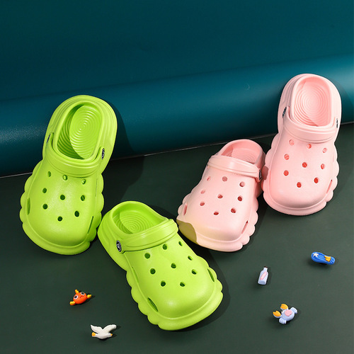 Eva Beach Hole Slippers for Women, Home Indoor Couple Breathable Cap Toe Hole Shoes with Footfeel Cooling Slippers Wholesale