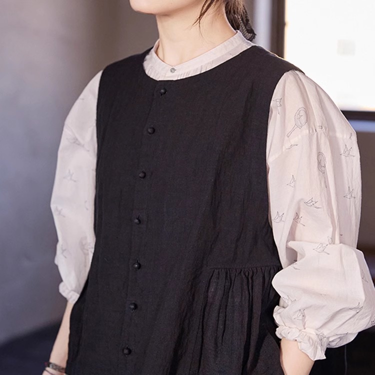 Vintage Black Linen Wrinkle Vest Jacket Women's Summer New Elegant Exterior Ware Crewneck Top