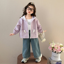 女童秋装连帽夹克衫2025春秋儿童开衫短款棒球服大童女孩外套褂子