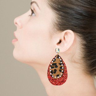 Fashion Creative New Multi-layer Pu Leather Cactus Shape Bohemian Trend Earrings display picture 8
