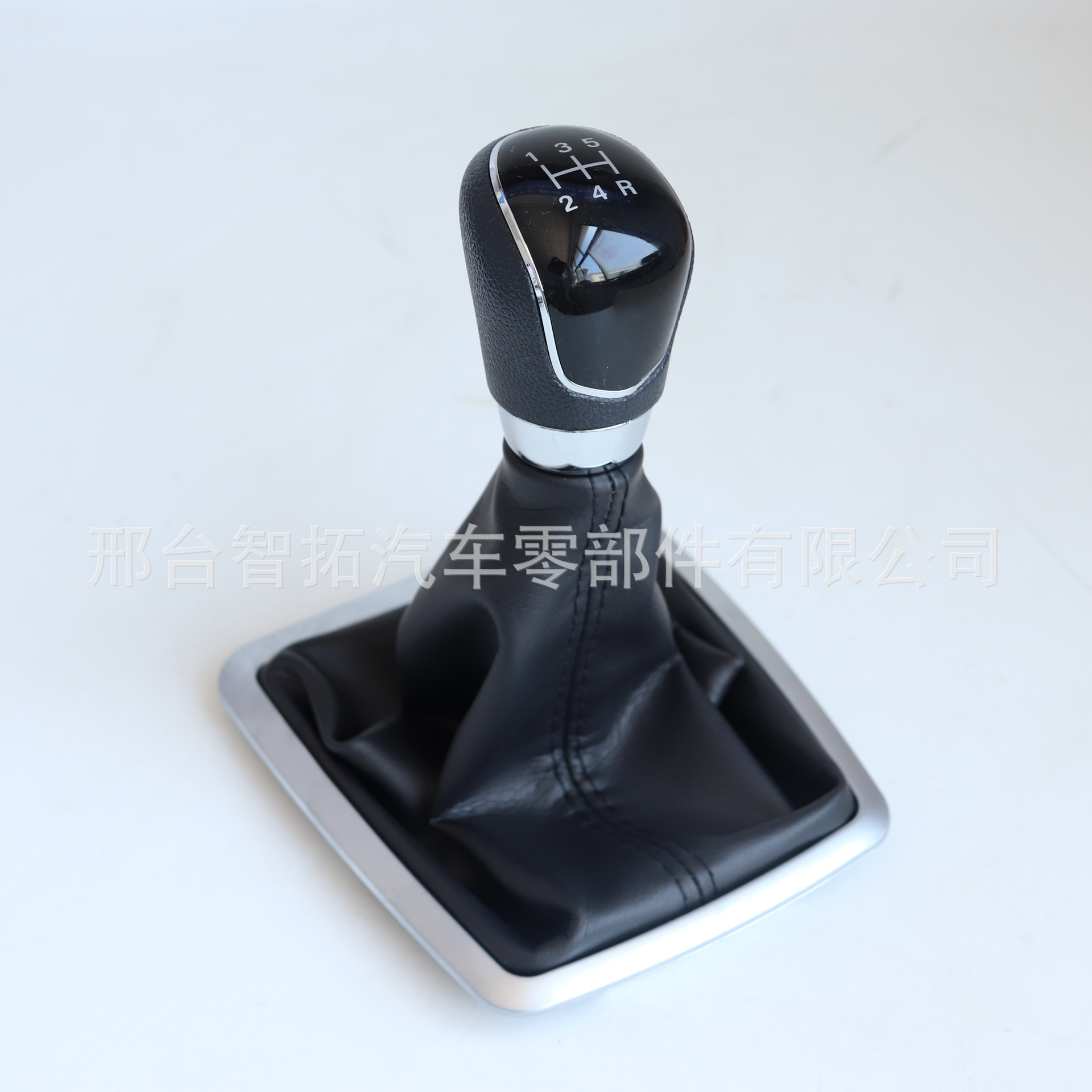 Suitable for Ford Focus Car Handball Dust Cover Large Frame Shift Dust Cover Gear Head Shift Lever