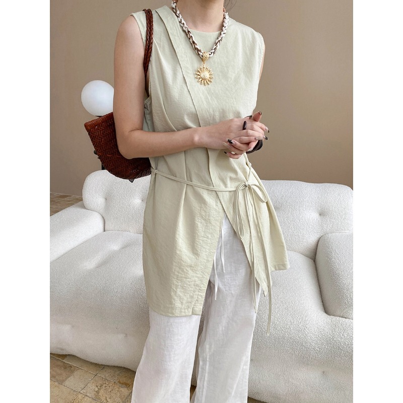 Sinan high-end commuting sense design sense front split strap waist round neck sleeveless vest shirt SN7545