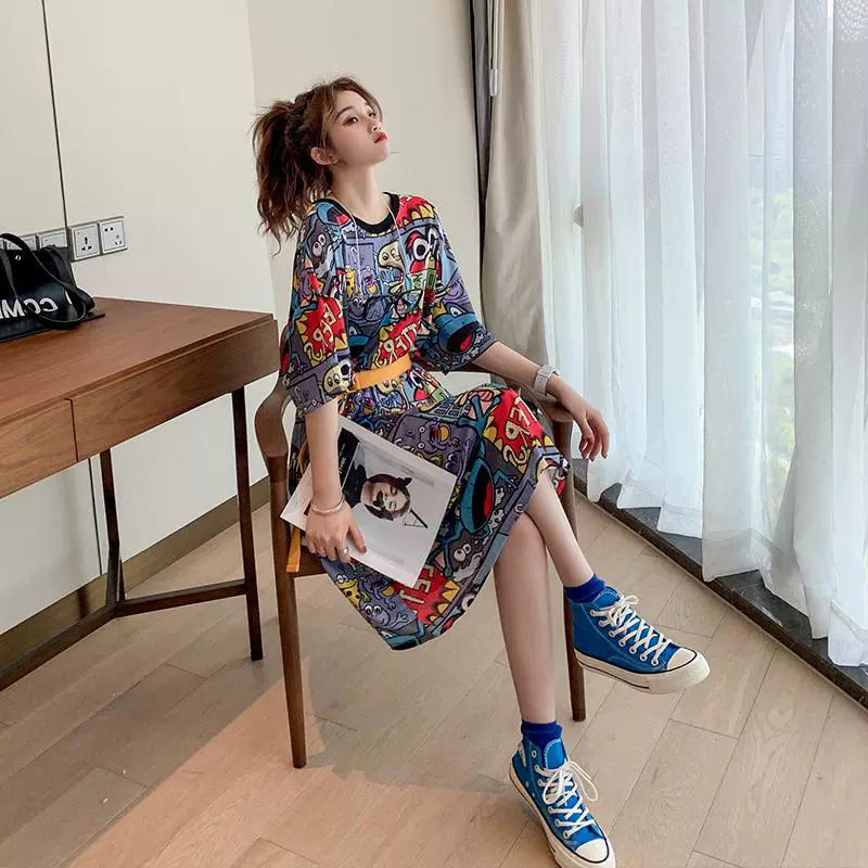 Корейская версия свободного мультфильма с короткими рукавами аниме платье с короткими рукавами