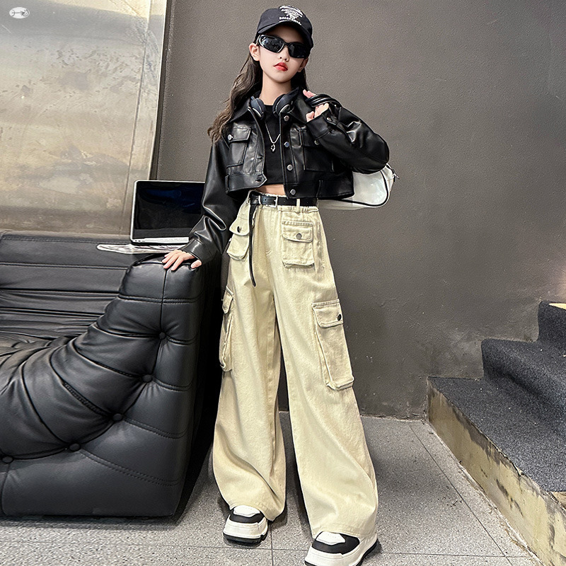 소녀 세트 가을 소녀 조수 쿨 짧은 버즈 세트 PU 가죽 자켓 오버롤 넓은 다리 바지 2 조각 세트 2024