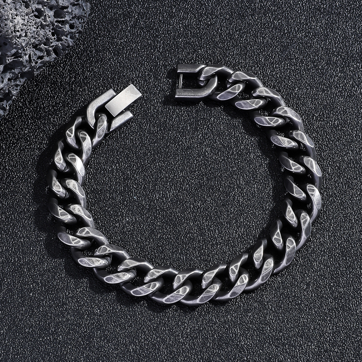 Men's Cuban Link Bracelet Stainless Steel Waterproof Jewellery_voghion.com