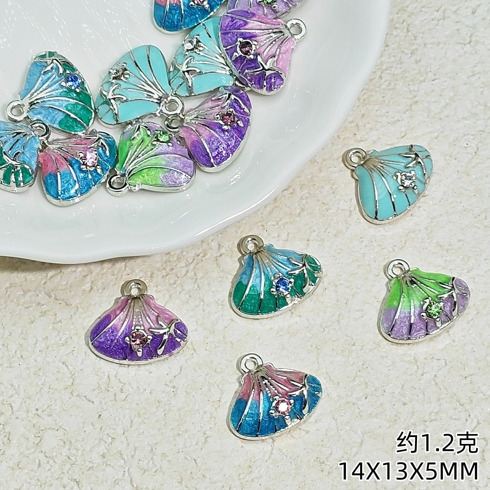 Exquisitos accesorios de joyería colgante de diamante de alta protección ultravioleta al por mayor collar DIY artesanal colgante de materiales de ropa de pulsera