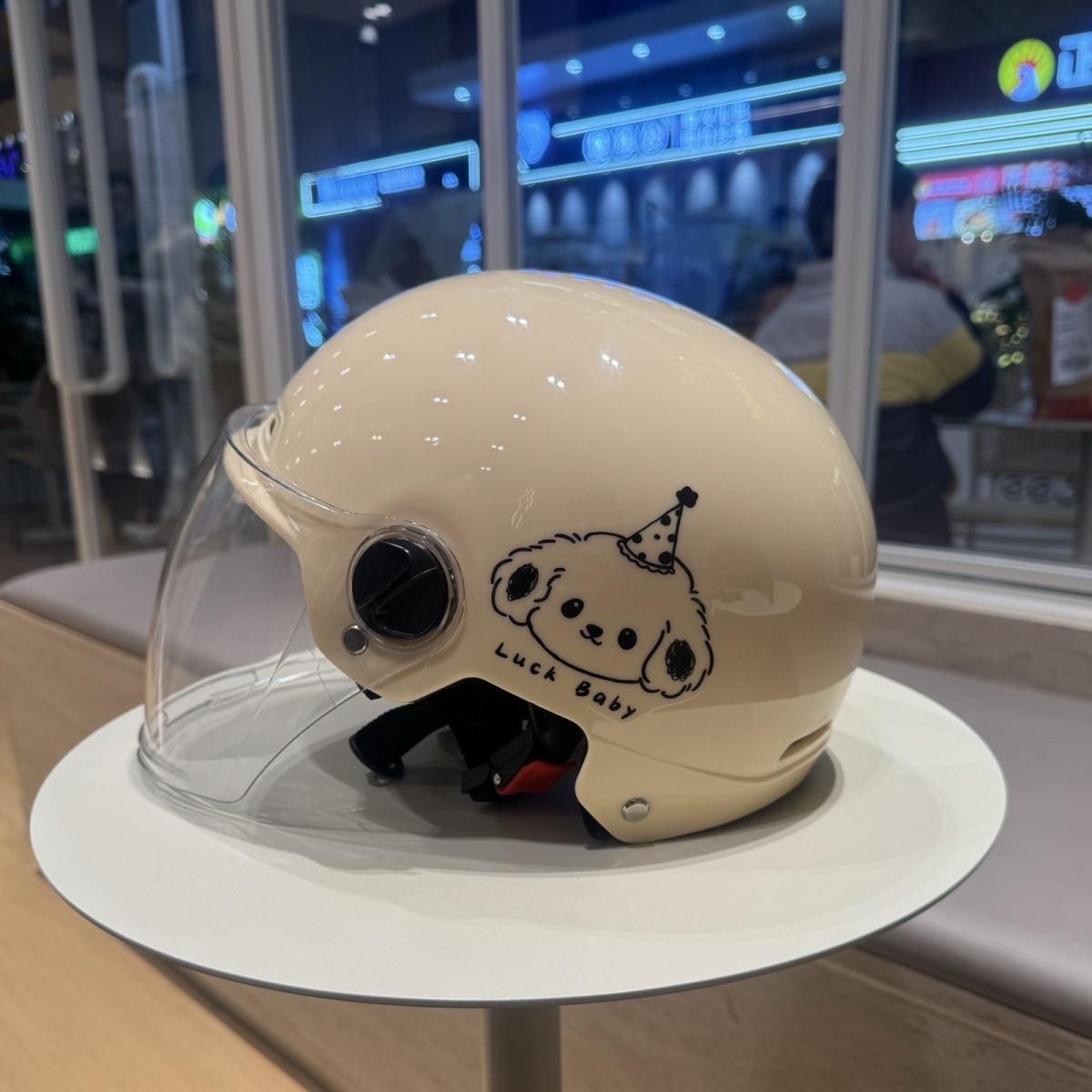 National standard certified electric vehicle helmet for men and women, motorcycle summer safety helmet, sun protection, suitable for all seasons, half helmet