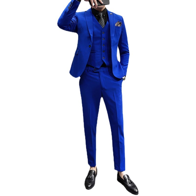 Venta al por mayor de nuevos productos traje de color sólido para hombre 2025 moda casual traje azul delgado coreano para hombre en stock