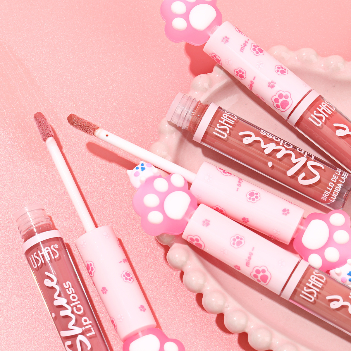 USHAS belleza estilo explosivo transfronterizo venta caliente brillo de labios hidratante e hidratante al por mayor UC170B