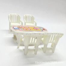 16厘米巴比娃娃白色系列双人餐桌椅子迷你娃娃屋玩具模型配件家具
