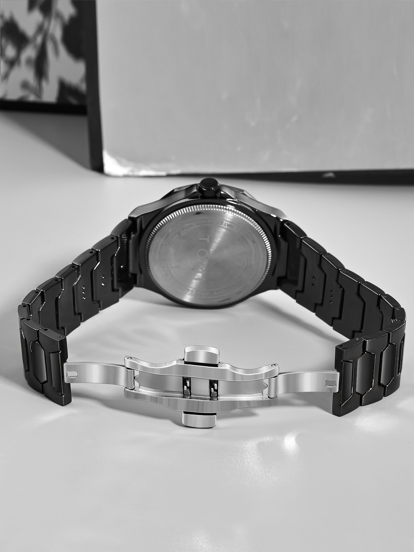 185g Weight Ordinary Glass Mirror Material Alloy Strap Material Watch Classification Pointer Display Type Butterfly Double Snap Buckle Style Round Dial Shape Daily, Formal Occasion Quartz Movement Color Block, Solid Color Pattern All Seasons Season Men's Gender Business Style Business Color Block Solid Color Butterfly Double Snap Quartz Watch Men's Watches 3