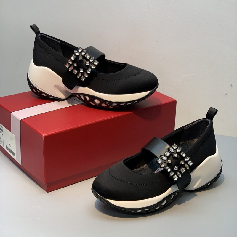 2026 New Style Square Diamond Buckle Velcro Platform Thick-Soled Women's Versatile Sports Casual Shoes, Comfortable and Versatile 2026 New Style Square Diamond Buckle Velcro Platform Thick-Soled Women's Versatile Sports Casual Shoes, Comfortable and Versatile