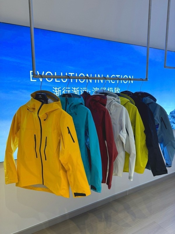 鸟家新款SV 7代硬壳冲锋衣户外连帽三层压胶防水防风男女休闲登山|undefined