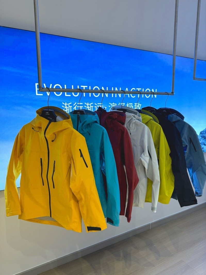 Bird 's New SV 7 Hard Shell Vest al aire libre con capuzas de tres capas de pegamento a prueba de agua a prueba de viento para hombres y mujeres escalar ocio