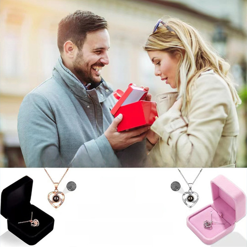 Amazon Cross-Border 100 Languages I Love You Necklace for Women, European and American Fashion Heart 520 Projection Pendant Lockchain