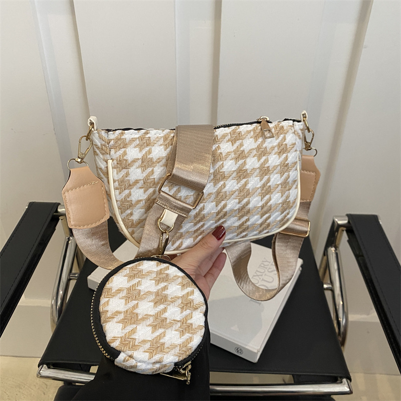 2024 un hombro nuevo mil pájaros bolso de madres, estilo coreano ancho cinturón de hombro, sensación extranjera, bolso de brazo fresco