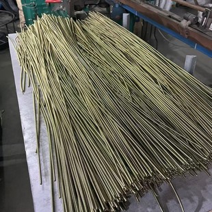 Manufacturers Can Customize Copper Universal Tubes, Stainless Steel Hoses, and Silicone Hoses for Table Lamps as Needed