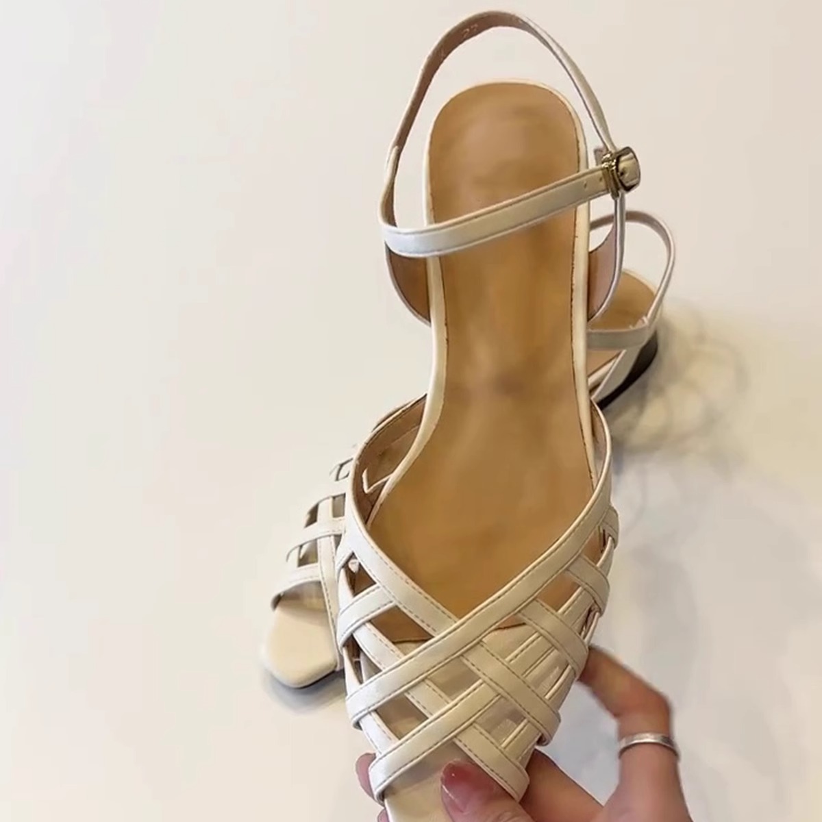 French Retro Woven Hollow Square-Toe Back Strap Open-Toe Sandals for Women, Casual Low-Heeled Roman Sandals (Tax Not Included)