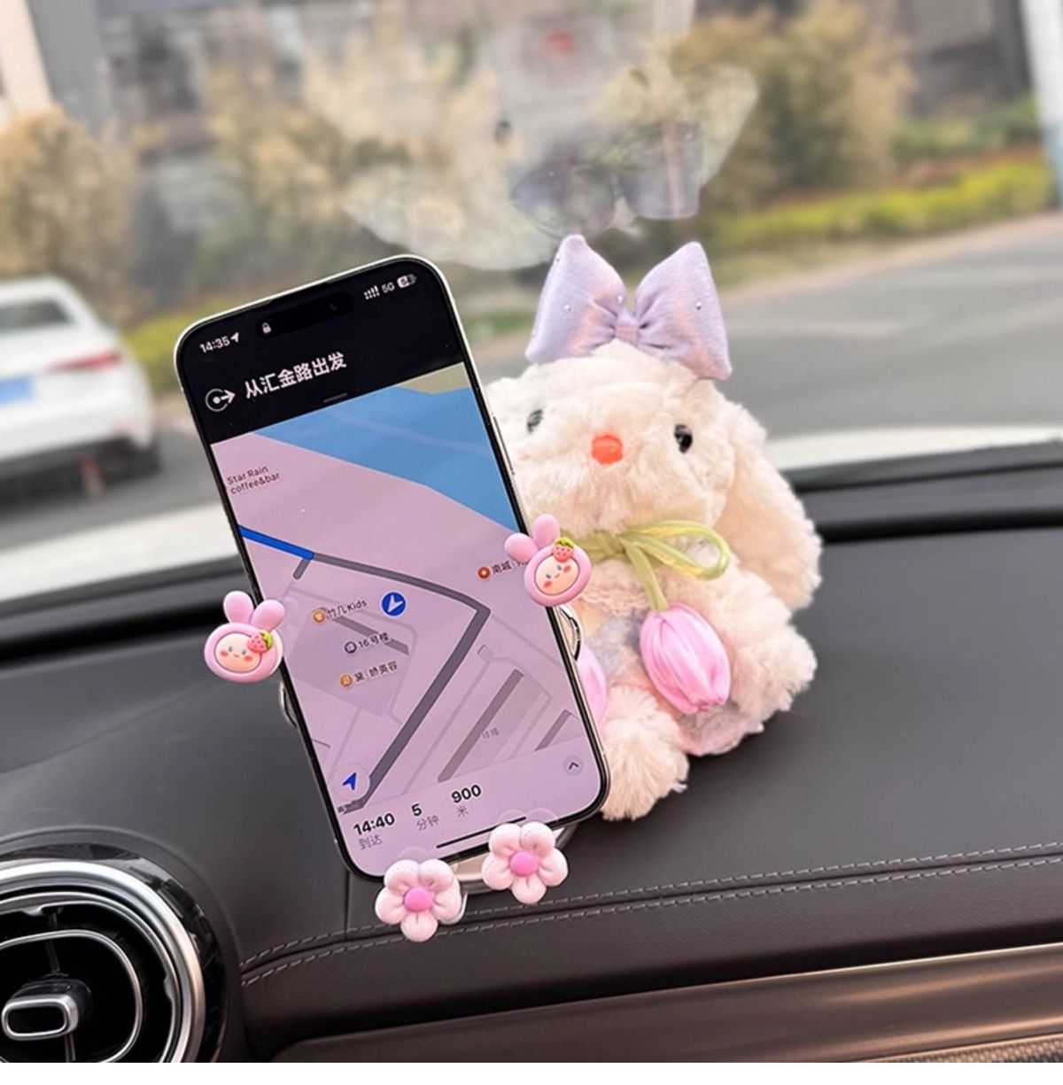 Car Phone Holder for Dashboard, 2025 New Model, Navigation-Specific, Suction Cup Support for Women