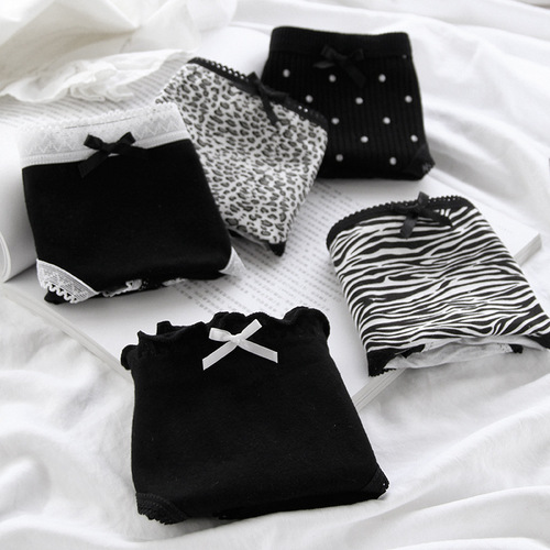 Royal sister style leopard print underwear, feminine and cute, zebra pattern cotton, comfortable and breathable mid-waist briefs 3130