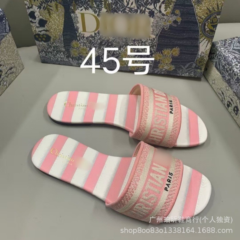 Zapatillas clásicas de alta versión D casa bordadas en una línea Zapatillas de piel de oveja para mujer