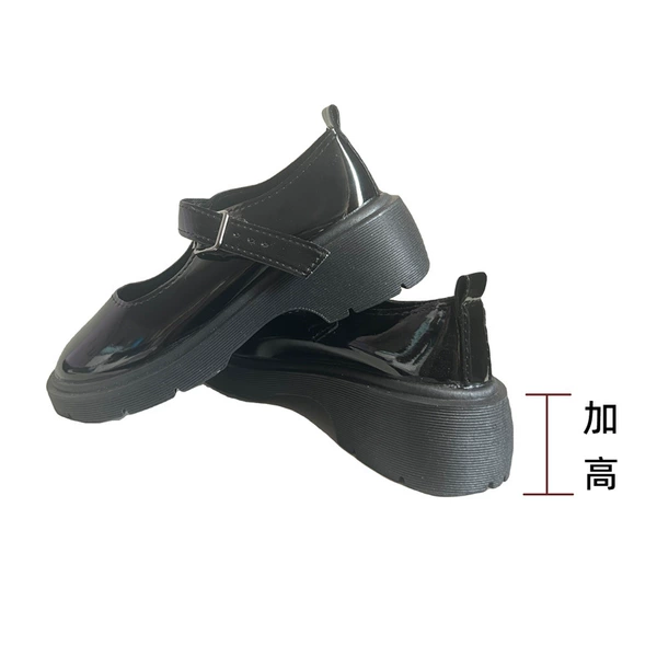 Black leather shoes (take the remarks size)
