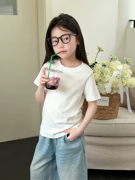 Children's Casual Simple Basic White T-Shirt, Made of All-Cotton Double-Sided Fabric with Liquid Ammonia for a Cool, Breathable, Quick-Dry Feel, Versatile White Short-Sleeve T-Shirt