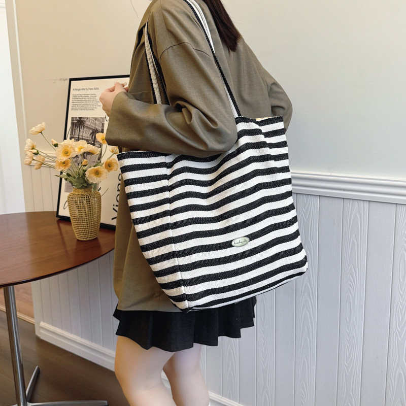 Bolso de mano de nicho coreano para mujeres 2024 nueva moda dulce bolso de cadena estilo ballet bolso de ballet