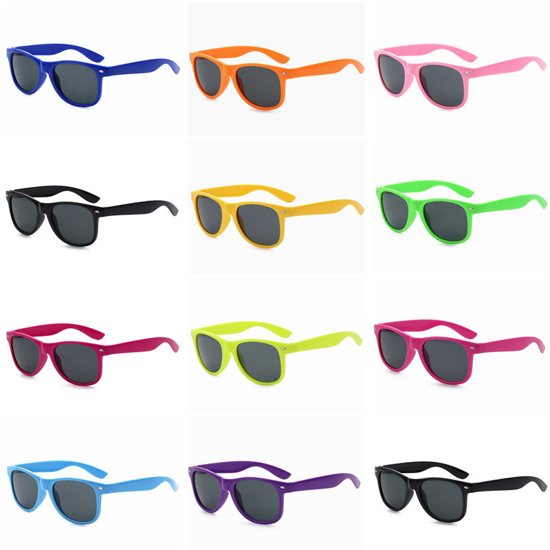 Retro 2140mm Flat Sunglasses, Macaron Multicolor Gift Sunglasses, PC Material Promotional Sunglasses Factory