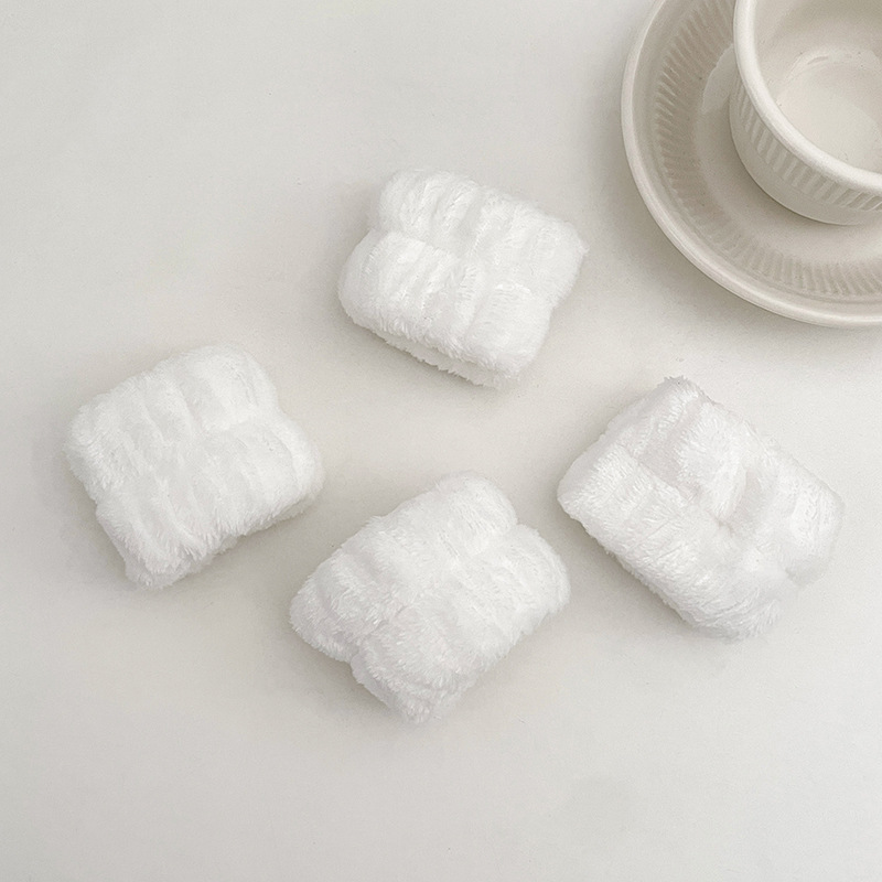 Mangas Arteque absorbente de agua a prueba de humedad Lavado facial femenino Pulsera Lavado Manga a prueba de salpicaduras Ejercicio Pulsera de limpieza de sudor Lazo para el cabello de felpa