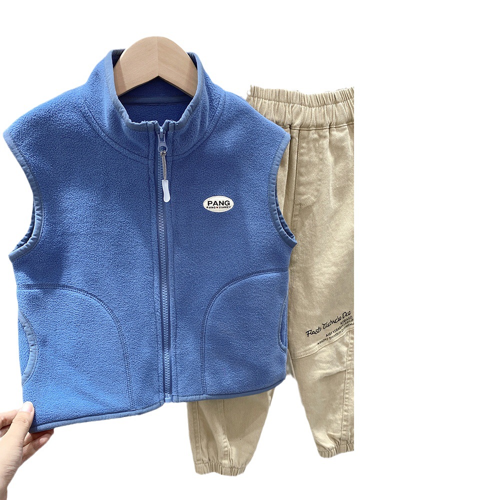 Chaleco DE LOS NIÑOS 2023 otoño nuevos muchachos primavera y otoño estilo coreano polar con capucha chaleco niños desgaste exterior chaleco